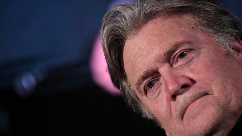 Steve Bannon, exasesor de Donald Trump, detenido por fraude vinculado a muro fronterizo