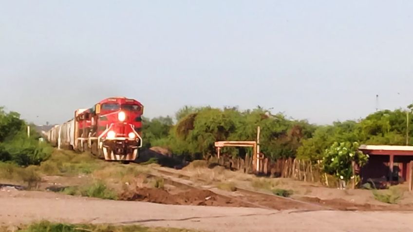 Yaquis liberan vías del ferrocarril en Sonora