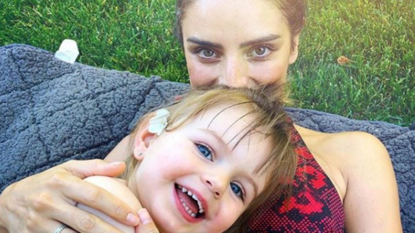 Aislinn Derbez enseña cómo criar niños felices; éstos son sus consejos