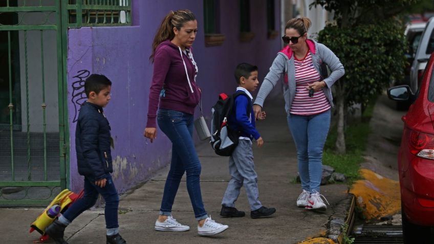 Regreso a Clases: SEP prepara apoyo para madres trabajadoras ¿en qué consiste?