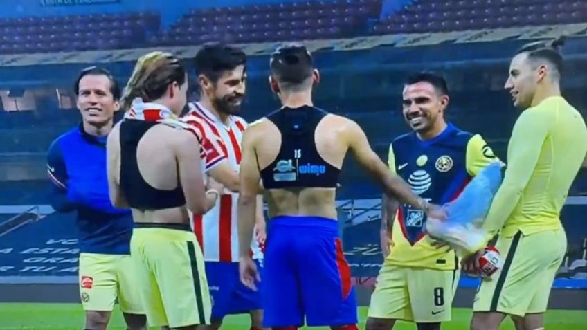 Piden salida de Oribe Peralta de Chivas por polémico VIDEO tras perder ante América