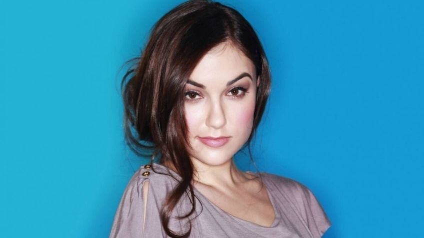 Sasha Grey enamora a los mexicanos al compartir su receta de Chiles en Nogada