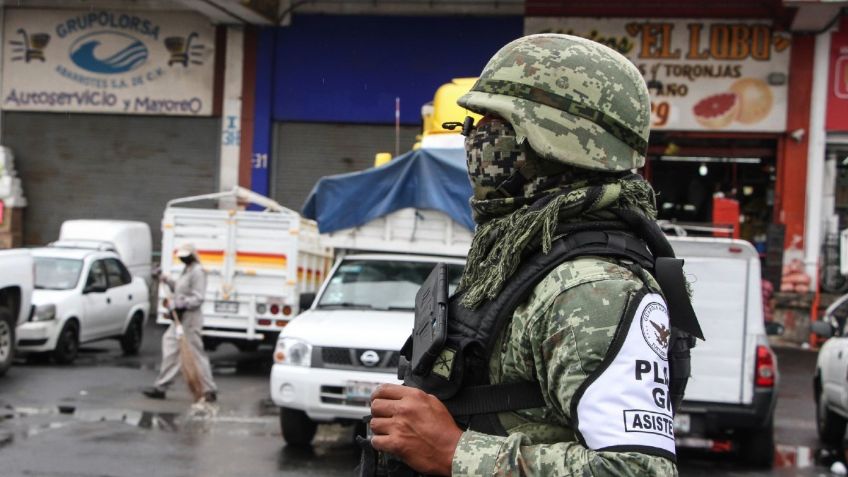 ¡De película! Ladrones hacen boquete y saquean bodegas en Central de Abasto: VIDEO