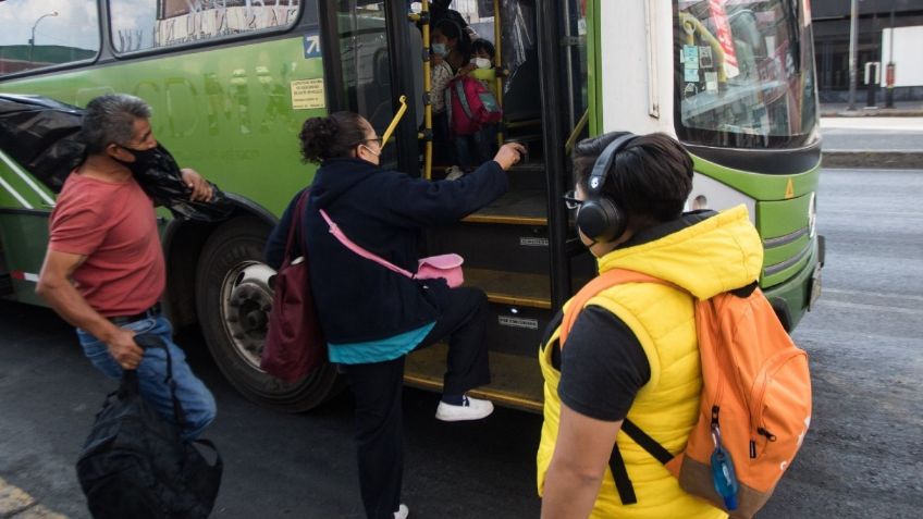 Auxilia transportes terrestres a Metro con mil 434 unidades