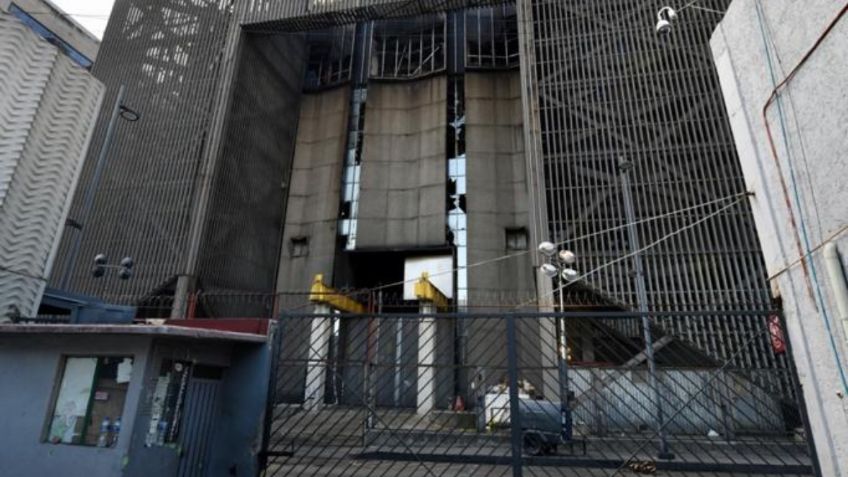 Fiscalía: Protocolo de desalojo falló en incendio en subestación del STC Metro