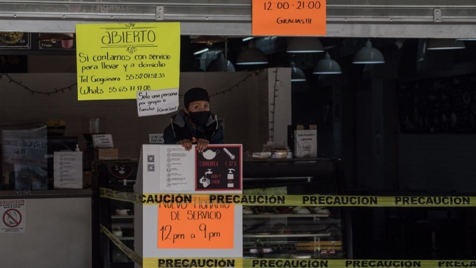 Restaurantes de la capital del país se encuentran en una crisis económica con riesgo de cierre definitivo debido a las medidas de prevención durante el semáforo rojo epidemiológico por Covid-19.FOTO: MARIO JASSO/CUARTOSCURO.COM