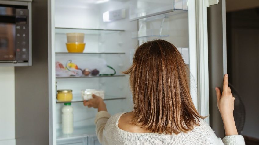 El truco definitivo para eliminar los malos olores en el refrigerador