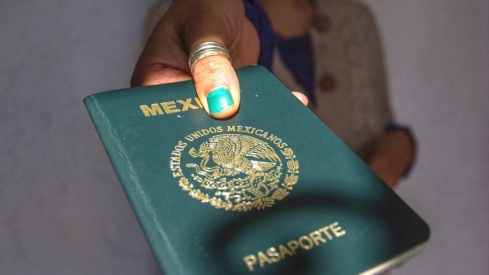 Pasaporte: ¿Quién puede obtener el 50 por ciento de descuento en el trámite? Foto: Cuartoscuro