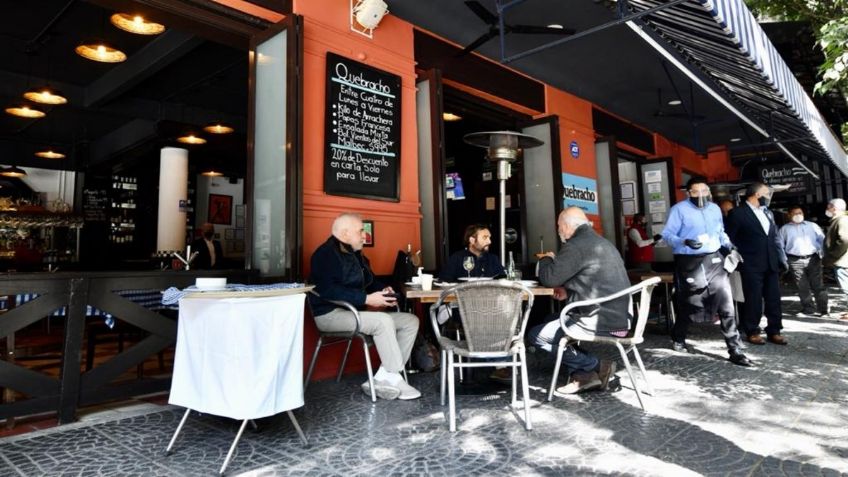 Gobierno de la CDMX da luz verde para apertura de restaurantes con terrazas y al aire libre