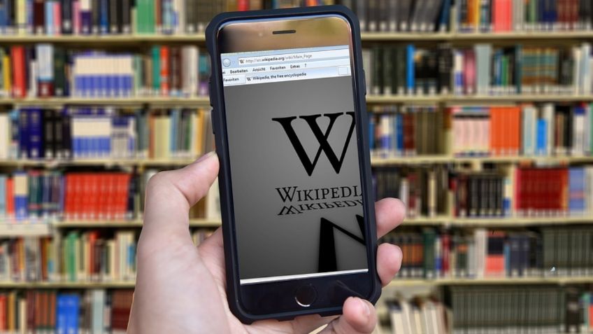 ¡Wikipedia cumple 20 años! Te dejamos 10 datos curiosos sobre esta enciclopedia