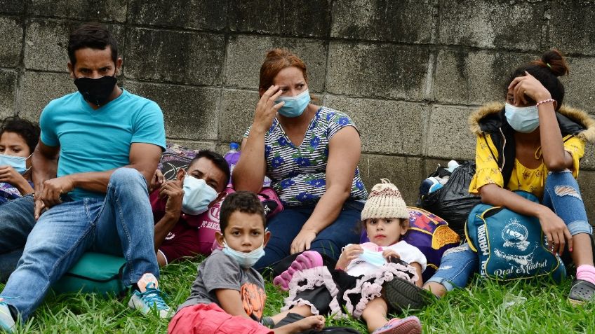 Caravana de hondureños parte hacía Estados Unidos con esperanza en Biden