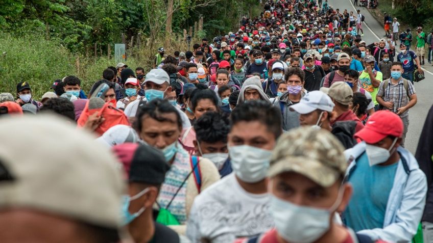 Fuerzas de seguridad de Guatemala disuelven caravana migrante de hondureños