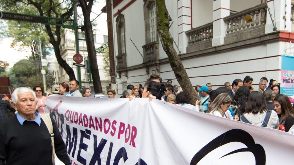 A las 11:00 se prevé que comience una marcha por parte de diversas organizaciones sociales en defensa de la vida y la mujer en Avenida Insurgentes Sur. Foto: Cuartoscuro