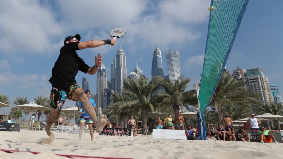 Vladimir Helmut y Javier Mendez compitiendo en Dubai. FOTO: EFE