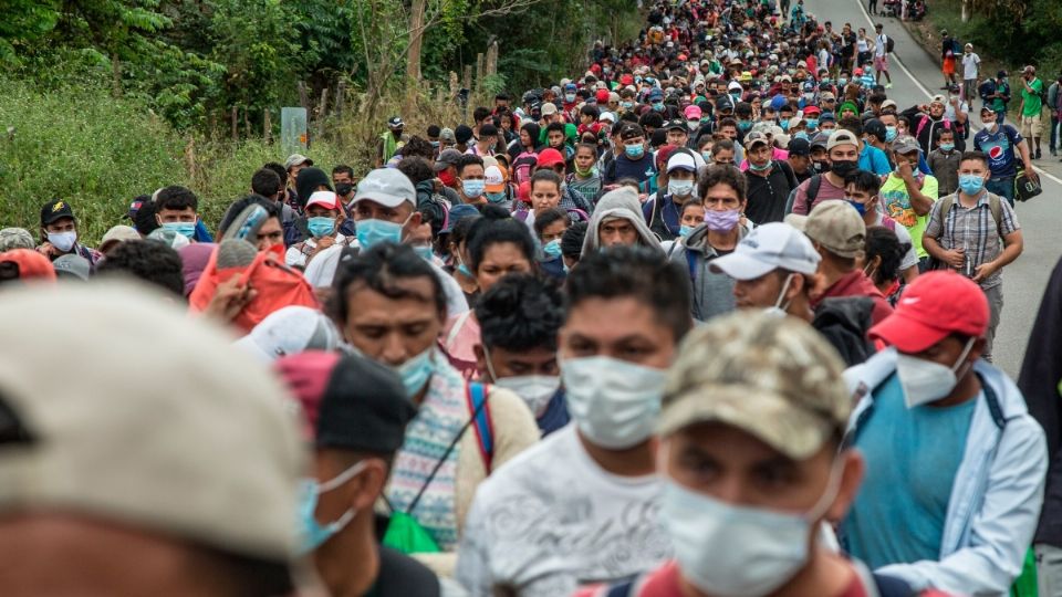 Joe Biden prometió una reforma de inmigración, pero por ahora planea mantener en vigor las políticas fronterizas. Foto: Archivo/ EFE