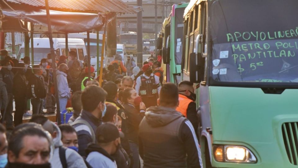 Habrá más apoyo de transportes para movilidad de líneas afectadas. Foto: Yadin Xolalpa