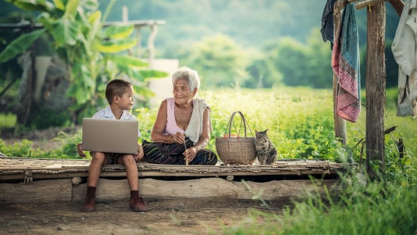 Este es el síndrome de la ABUELA ESCLAVA; quienes cuidan a los nietos cuando no es su obligación