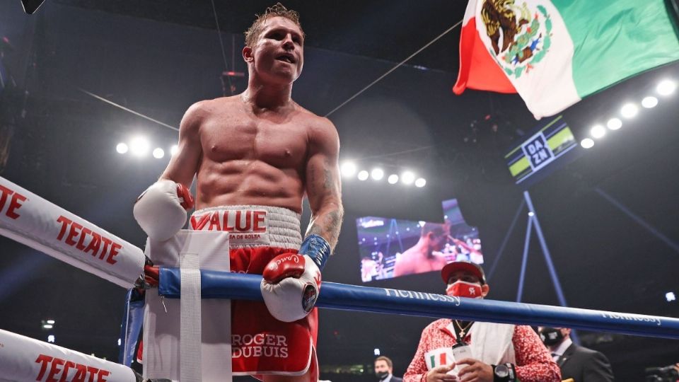 Reynoso se llevó el premio al Entrenador del Año, al dirigir la carrera de tres Campeones Mundiales Foto: Mexsport