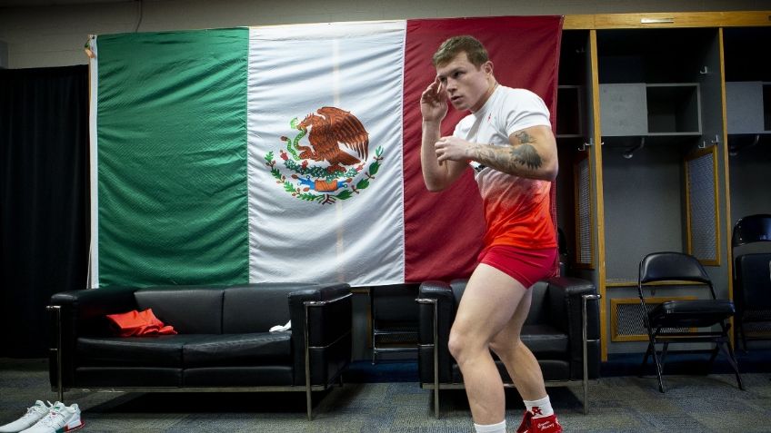 ¡Sin pelear! Canelo pierde título de campeón por esta razón