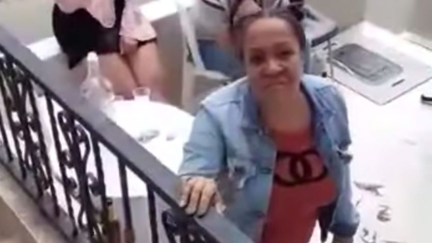 Vecinos reclaman a mujer por organizar fiesta de Año Nuevo pese a COVID-19: VIDEO