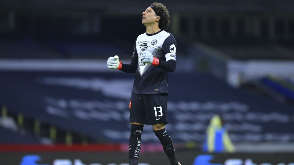 LAMENTO. Ochoa es un caso sospechoso y está aislado. Foto: Mexsport