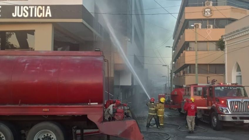 Se incendian oficinas del Tribunal Superior de Justicia en Villahermosa