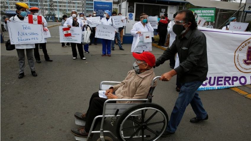 Médicos en Perú se van a huelga de hambre; exigen mejores condiciones para enfrentar al Covid-19