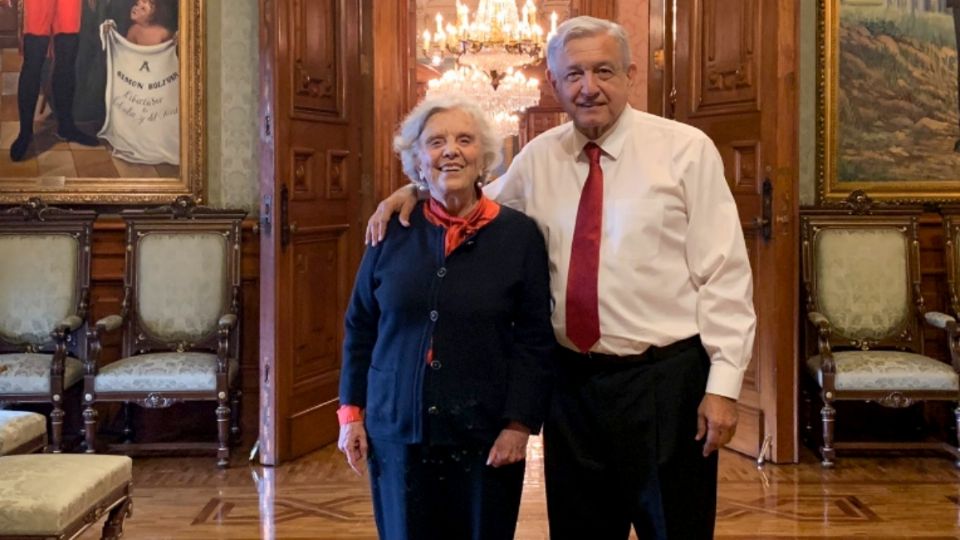 La escritora durante una visita a Palacio Nacional. Foto: Archivo Presidencia