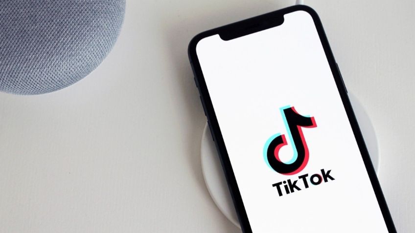 Ejecutivos de Tik Tok deciden qué retos y canciones se volverán virales, revela Bloomberg