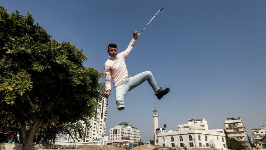 ¡Nada lo limita! Joven amputado de una pierna se convierte en experto del PARKOUR: VIDEO VIRAL