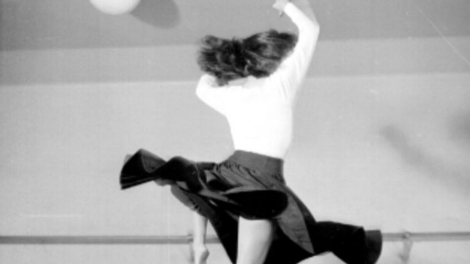 ANA MÉRIDA, EN ENSAYO, CA. 1950. Fotografía: Nacho López. Colección Nacho López. D.R. INAH. México.