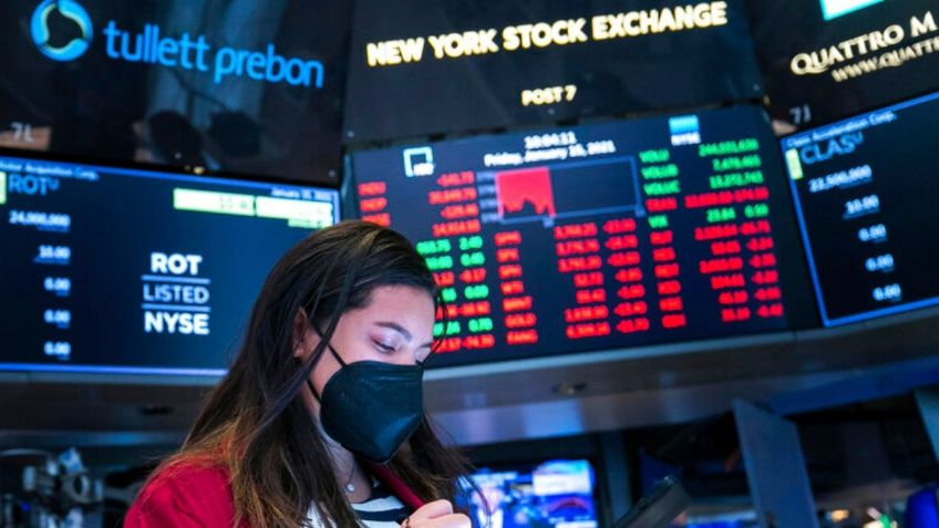 Wall Street prevé fuerte CAÍDA por demoras en VACUNA contra COVID-19