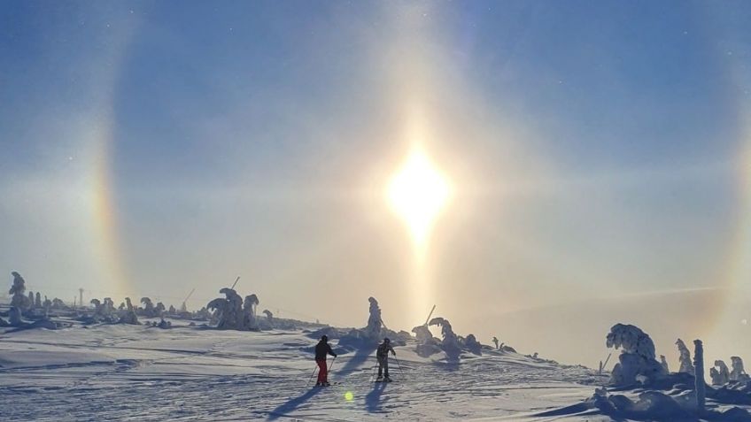 ¿Una señal? Esquiadores captan sorprendente halo solar en Suecia: FOTOS