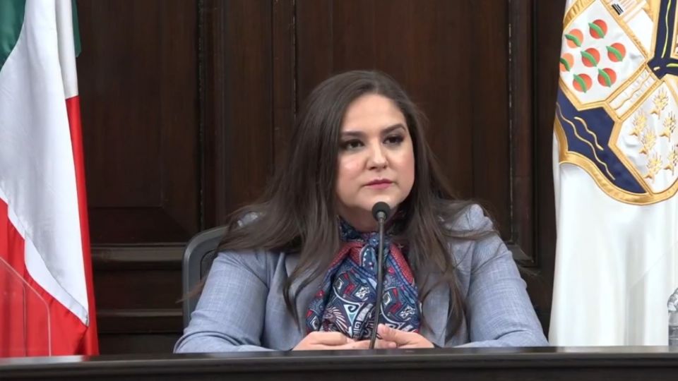 Célida López buscará la candidatura bajo el manto de Morena