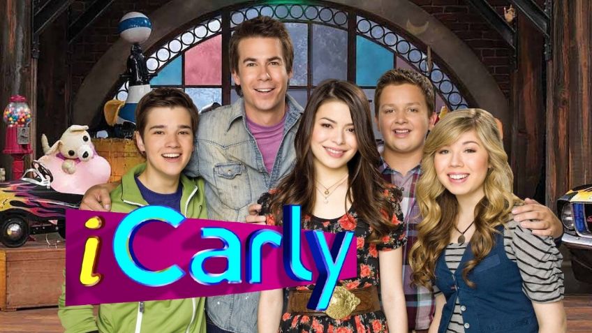 ¡Regresa iCarly! Miranda Cosgrove comparte primera FOTO con casi todo el elenco