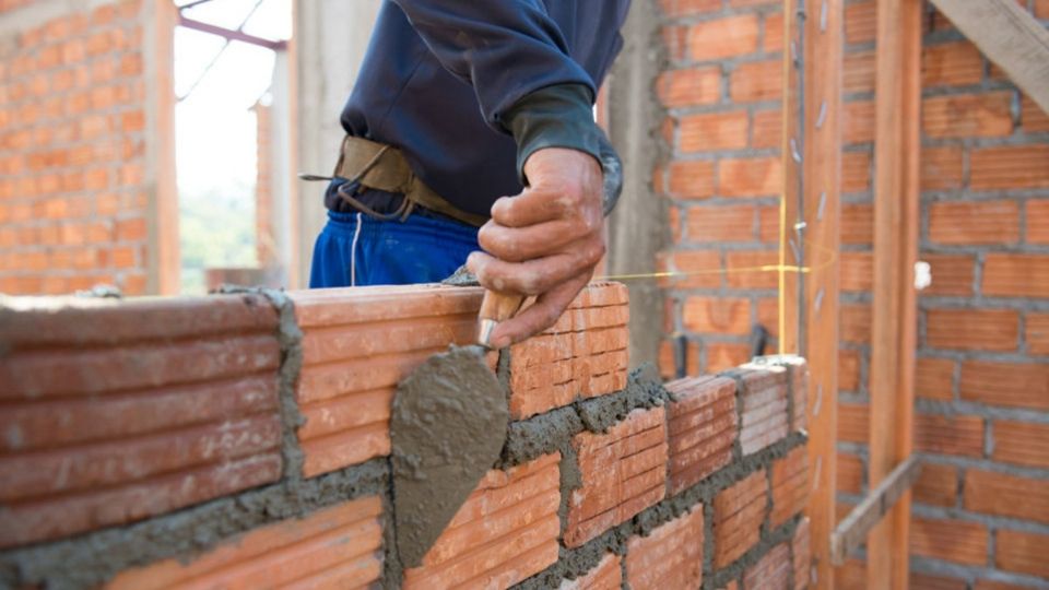 A través de la plataforma de la Sedatua las familias podrán conocer todo lo necesario para la construcción de su hogar. Foto: Especial