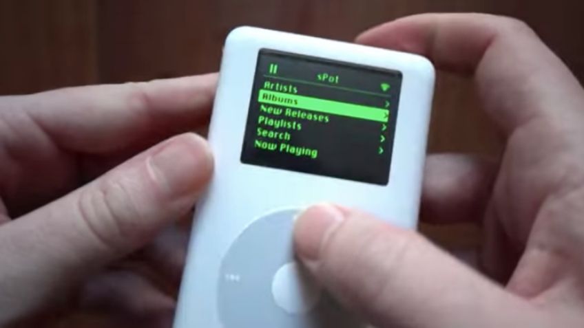 Joven hackea su iPod de 2004 y logra reproducir canciones de Spotify: VIDEO