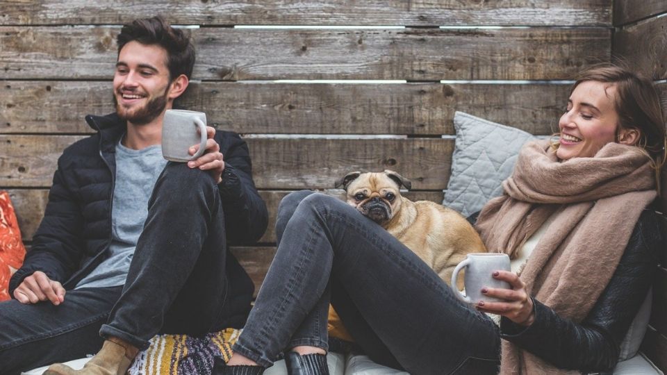 Café o té ambas contienen cafeína. Foto: Especial