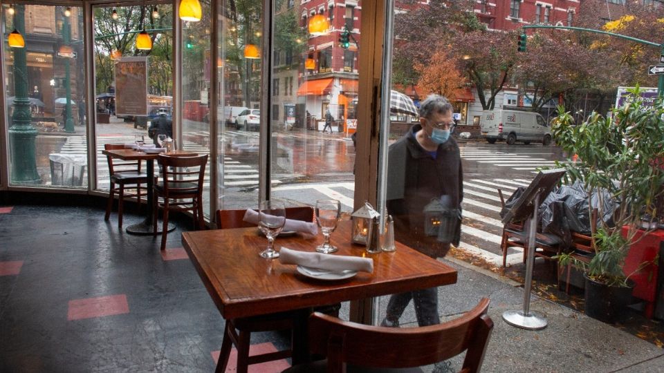 El romance no puede quedar de lado este día. Foto: AP