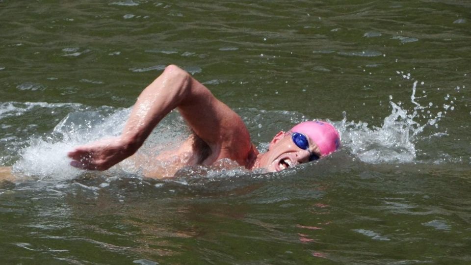 Jaime Lomelín, de 57 años, ha ganado todas las competencias en aguas abiertas nacionales. Foto: Especial