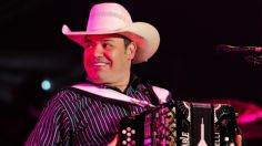 "Tengo mis palancas": Vocalista de INTOCABLE recibe VACUNA contra Covid-19