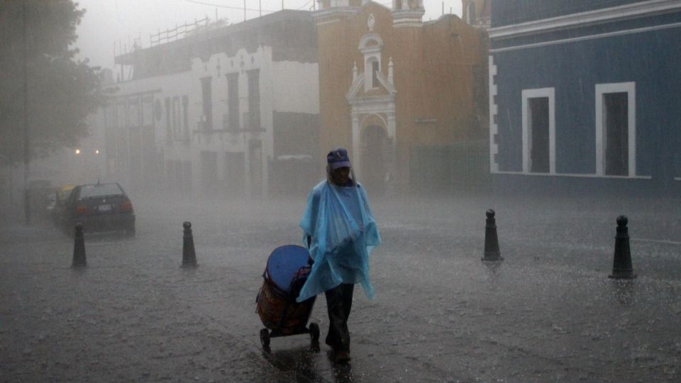 Se pronostican intervalos de chubascos y heladas en Puebla. Foto: Cuartoscuro