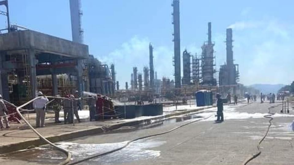 La refinería se encuentra funcionando con normalidad Foto: Especial