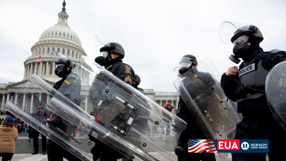 Evacuan el Capitolio tras encontrar artefacto explosivo. Foto: EFE