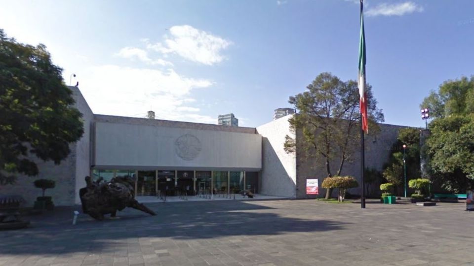 A las 11:00 horas se espera que los integrantes del Movimiento Nacional de Basificación del INAH se manifiesten en la explanada del Museo. Foto: Google Maps