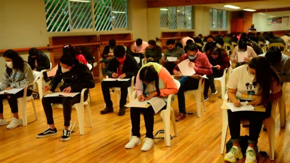 Conoce los temas que vienen en el examen. Foto: Cuartoscuro