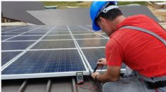 ¿Cuánto cuesta instalar paneles solares en tu casa y qué requieres para hacerlo?