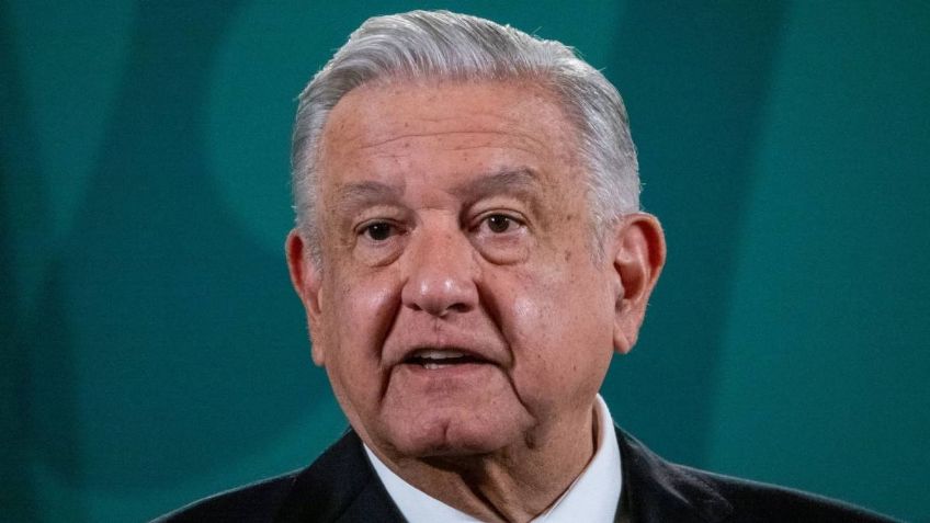 AMLO hará una concentración masiva en el Zócalo y anuncia que el 20 de noviembre habrá desfile