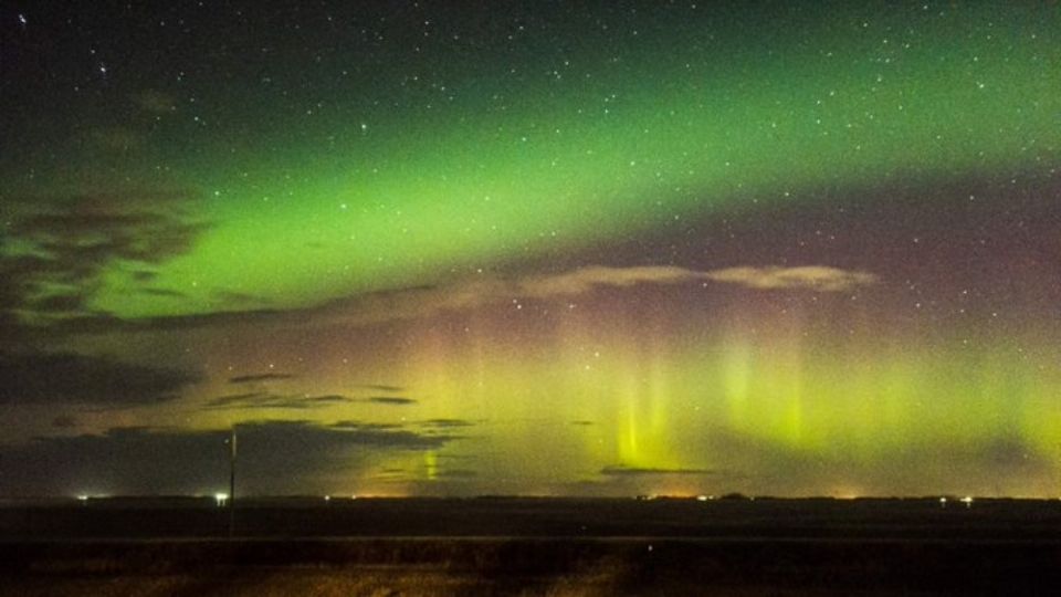 Si las condiciones climáticas lo permiten, este martes 12 también podrían apreciarse las luces. Foto: @k8esue