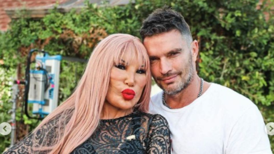 Lyn May al lado del actor Julián Gil. FOTO: Instagram juliangil
